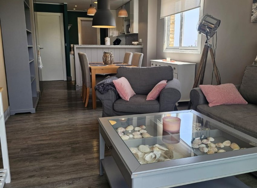 Reventa - Apartamento / piso - Orihuela Costa - Punta Prima