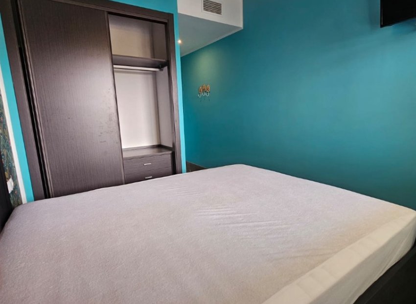 Reventa - Apartamento / piso - Orihuela Costa - Punta Prima