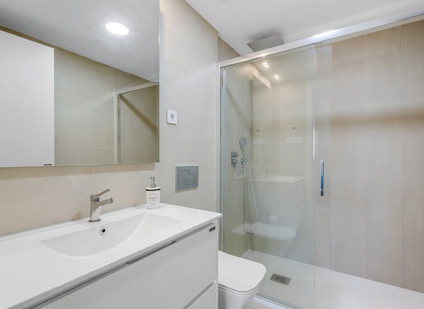 Reventa - Apartamento / piso - Orihuela Costa - Punta Prima