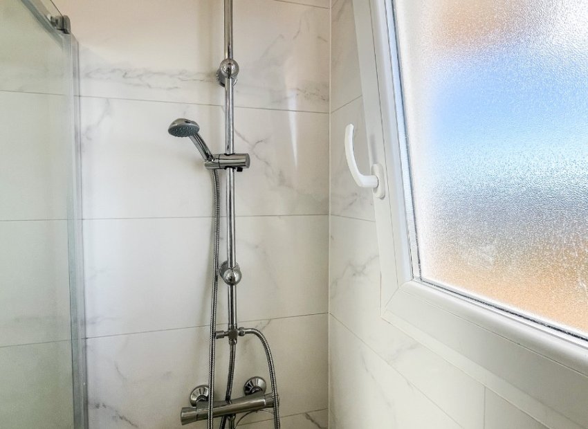 Reventa - Apartamento / piso - Orihuela Costa - Punta Prima