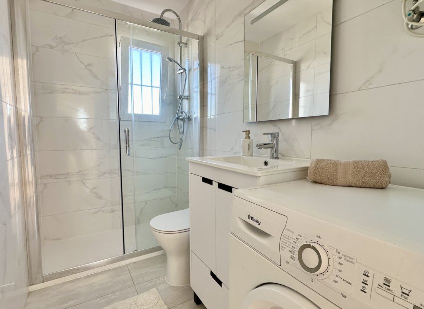 Reventa - Apartamento / piso - Orihuela Costa - Punta Prima