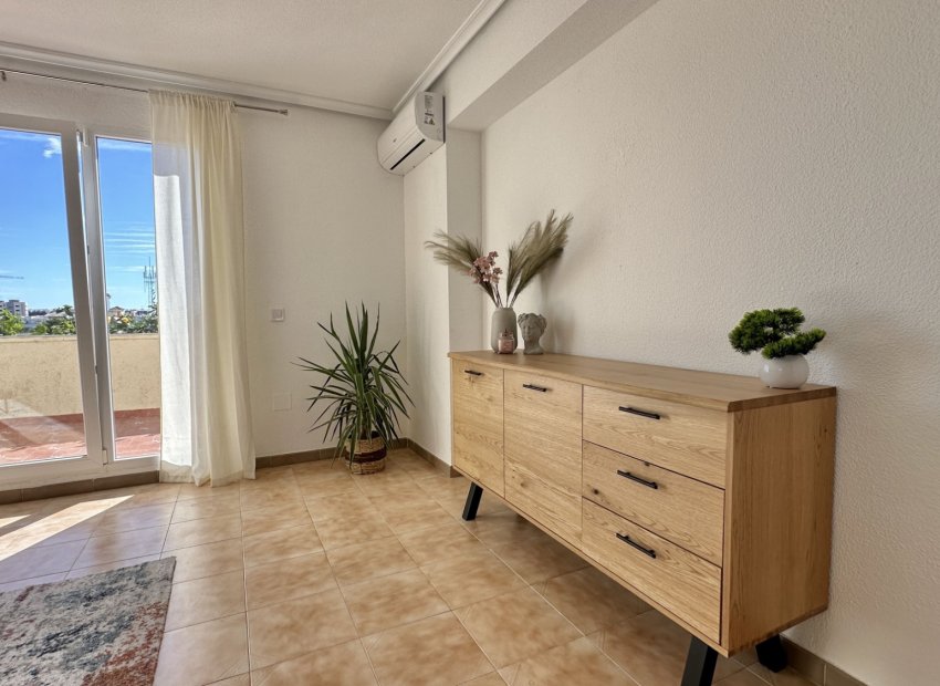 Reventa - Apartamento / piso - Orihuela Costa - Punta Prima