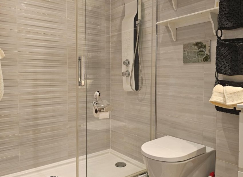 Reventa - Apartamento / piso - Orihuela Costa - Punta Prima