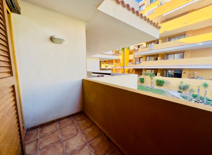 Reventa - Apartamento / piso - Orihuela Costa - Punta Prima