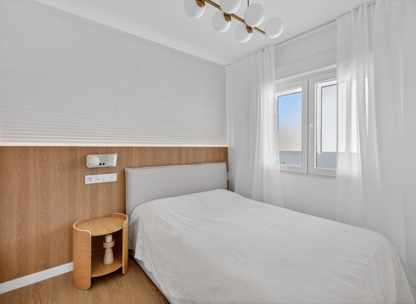Reventa - Apartamento / piso - Orihuela Costa - Punta Prima