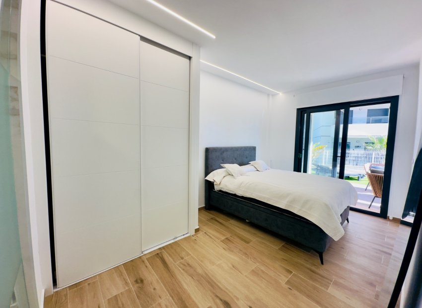 Reventa - Apartamento / piso - Orihuela Costa - Villamartín