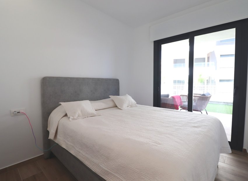 Reventa - Apartamento / piso - Orihuela Costa - Villamartín