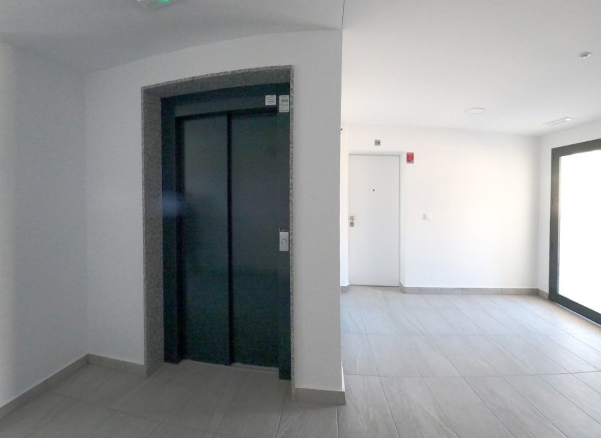 Reventa - Apartamento / piso - Orihuela Costa - Villamartín