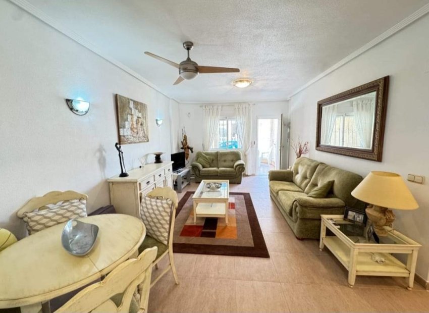 Reventa - Apartamento / piso - Orihuela Costa - Villamartín
