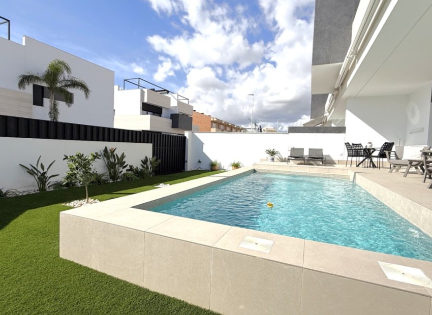 Reventa - Apartamento / piso - Pilar de la Horadada - Costa Blanca