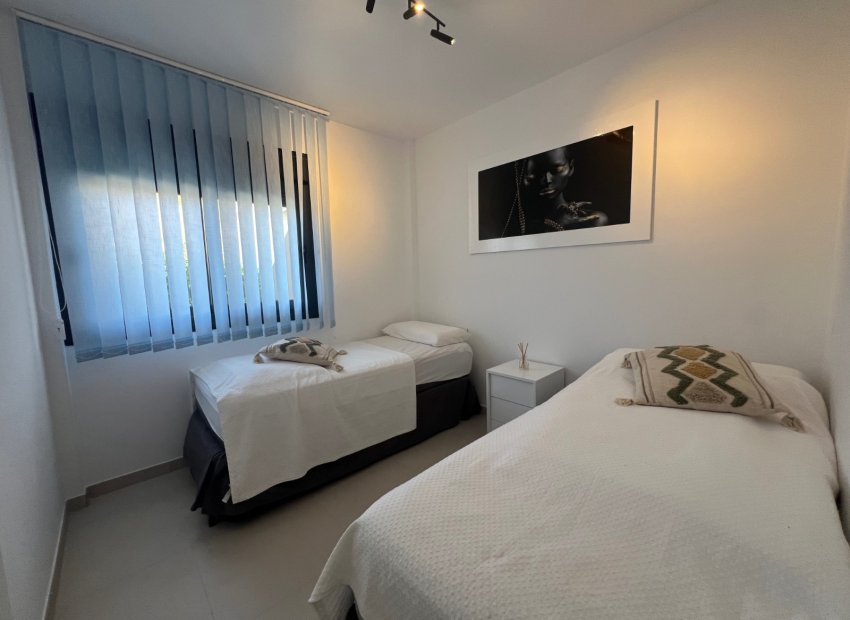 Reventa - Apartamento / piso - Pilar de la Horadada - Lo Romero Golf