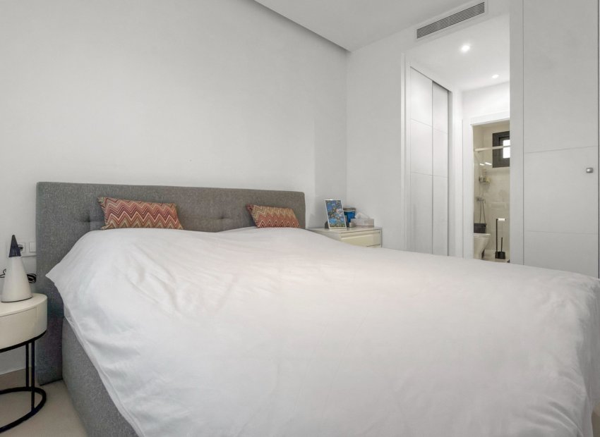 Reventa - Apartamento / piso - Pilar de la Horadada - Lo Romero Golf