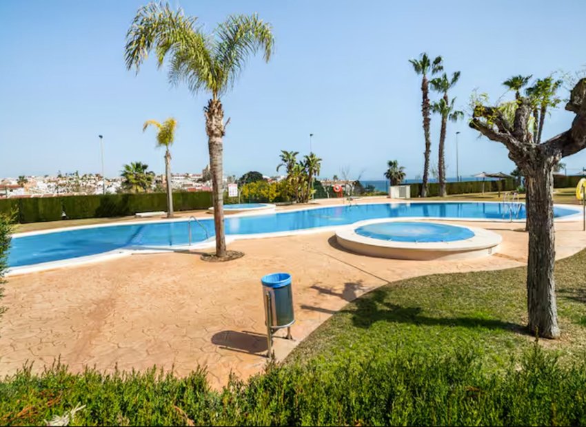 Reventa - Apartamento / piso - Pilar de la Horadada - Mil Palmeras