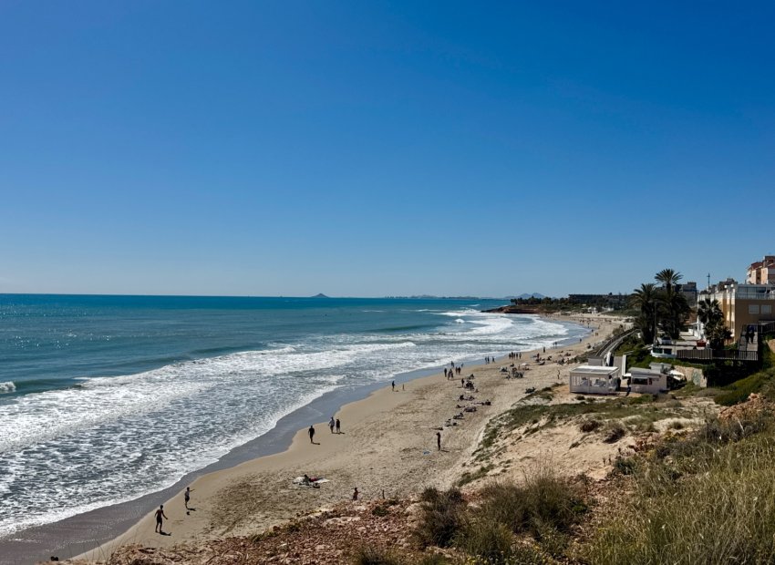 Reventa - Apartamento / piso - Pilar de la Horadada - Mil Palmeras