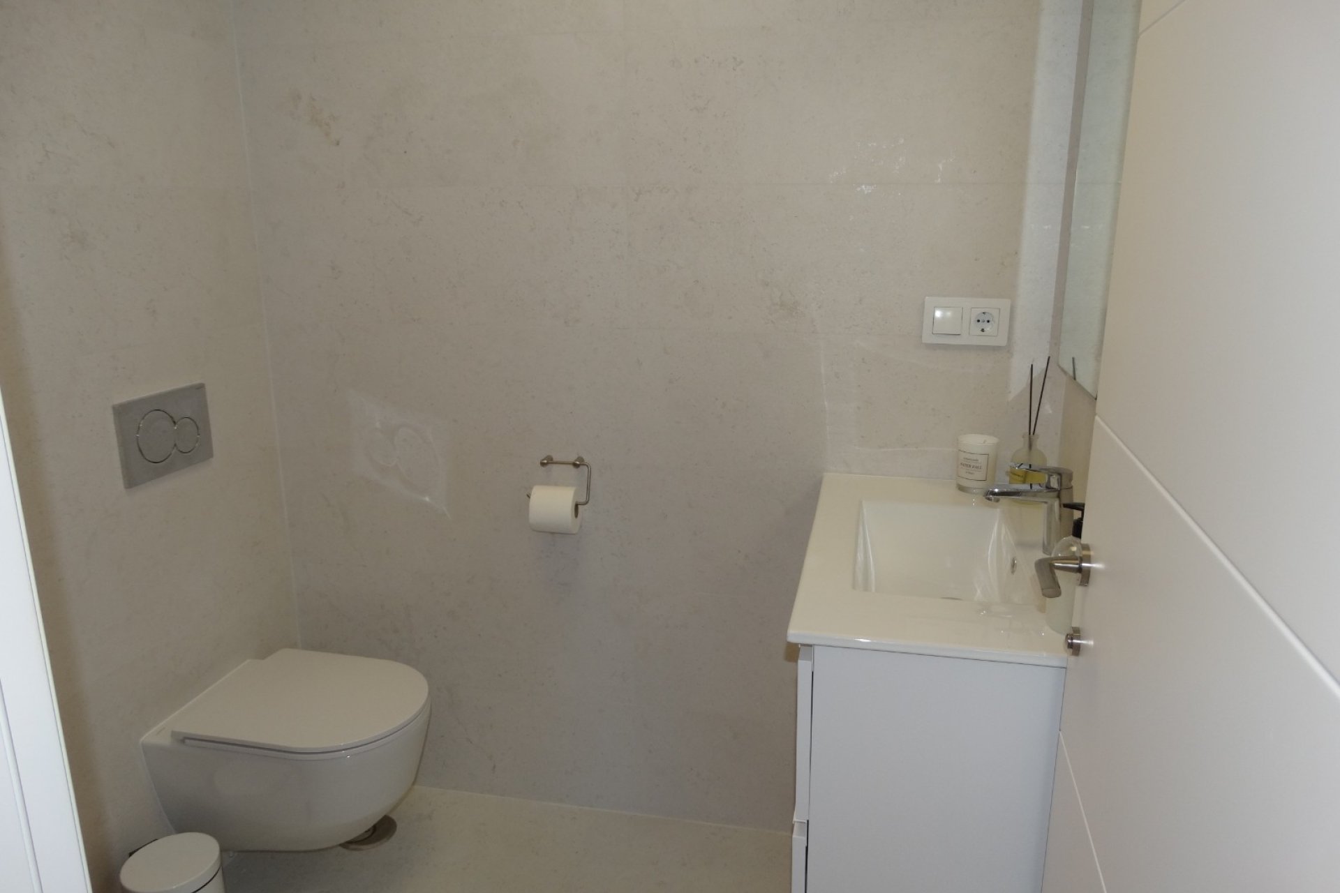 Reventa - Apartamento / piso - Pilar de la Horadada