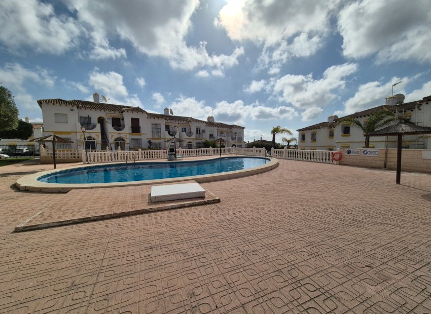 Reventa - Apartamento / piso - San Miguel de Salinas - Costa Blanca