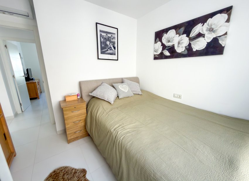 Reventa - Apartamento / piso - San Miguel de Salinas - Pueblo