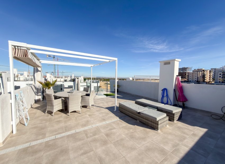 Reventa - Apartamento / piso - San Miguel de Salinas - Pueblo