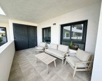 Reventa - Apartamento / piso - San Miguel de Salinas - Urbanizaciones