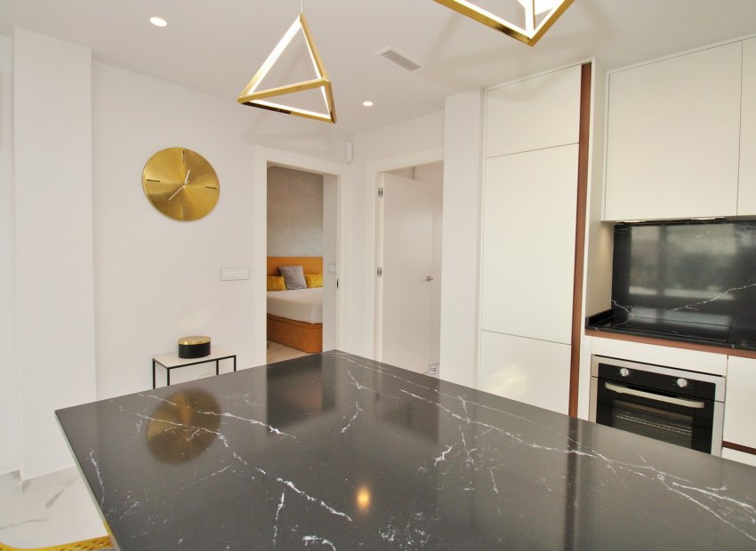 Reventa - Apartamento / piso - San Miguel de Salinas