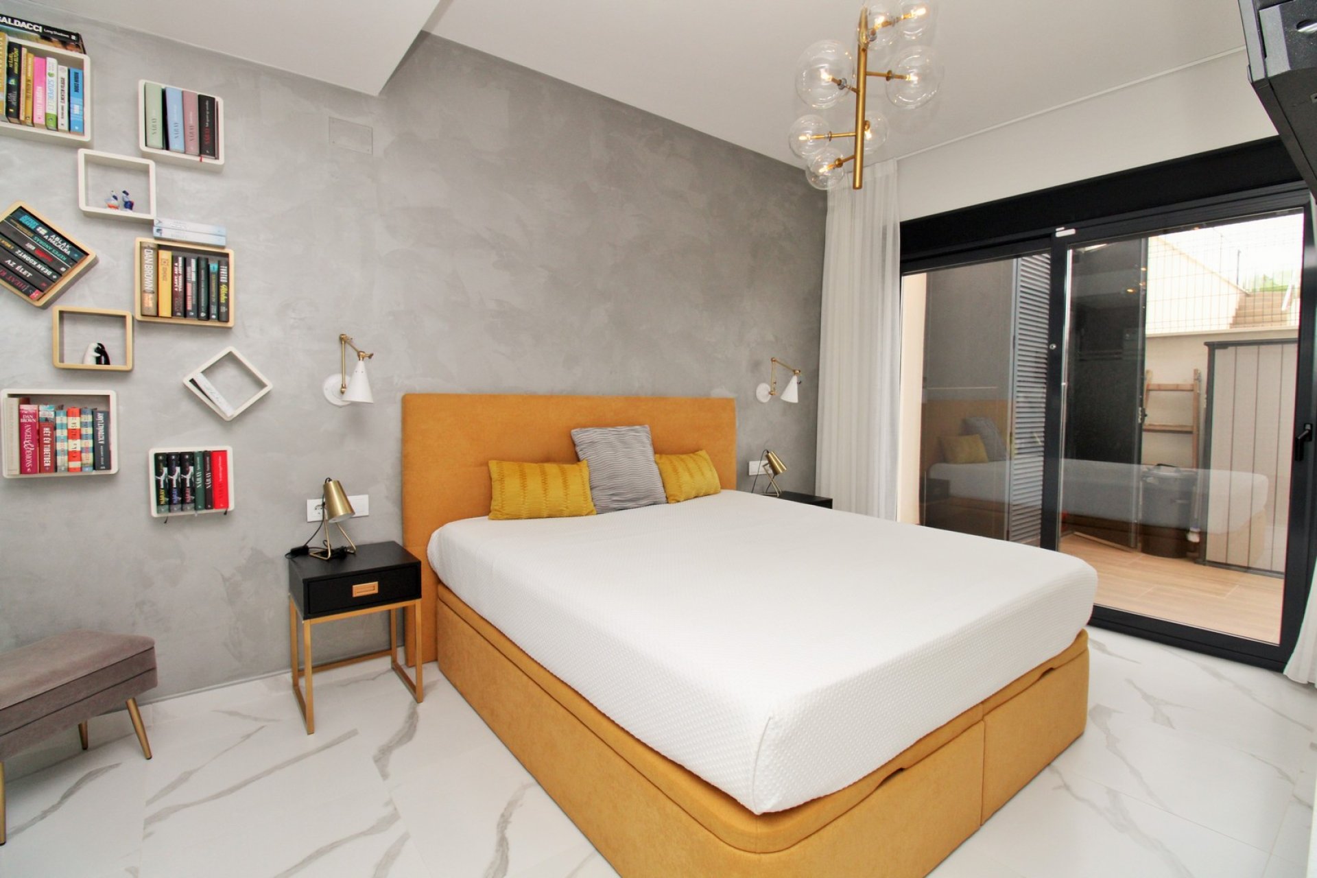 Reventa - Apartamento / piso - San Miguel de Salinas