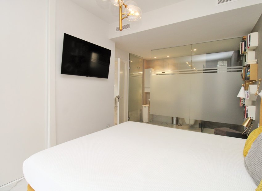 Reventa - Apartamento / piso - San Miguel de Salinas