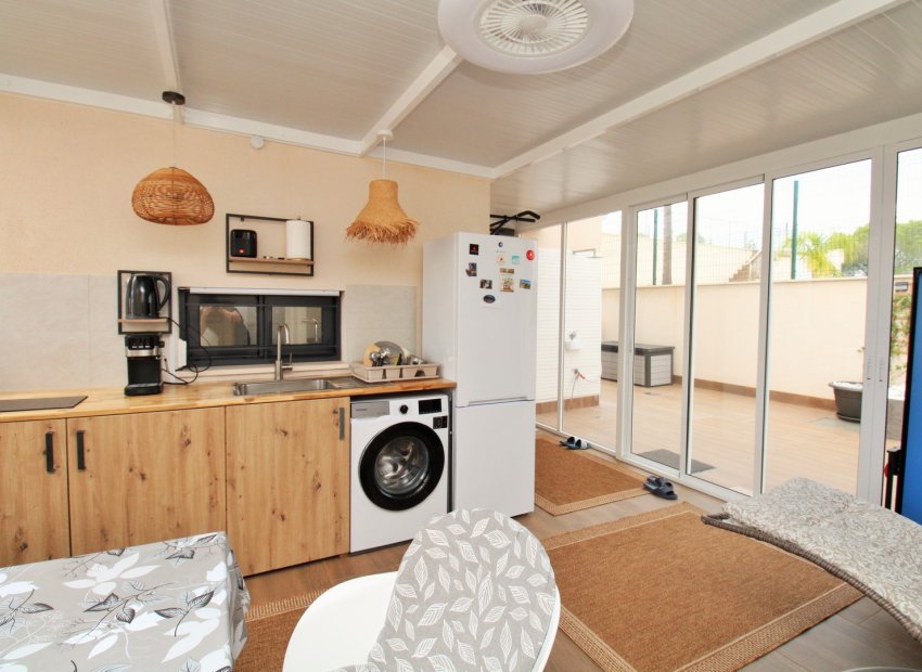 Reventa - Apartamento / piso - San Miguel de Salinas