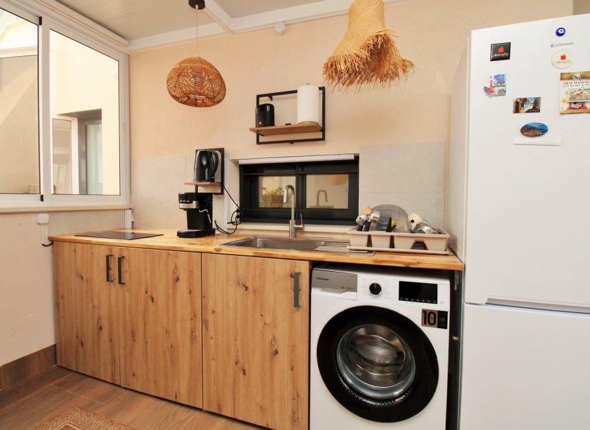 Reventa - Apartamento / piso - San Miguel de Salinas