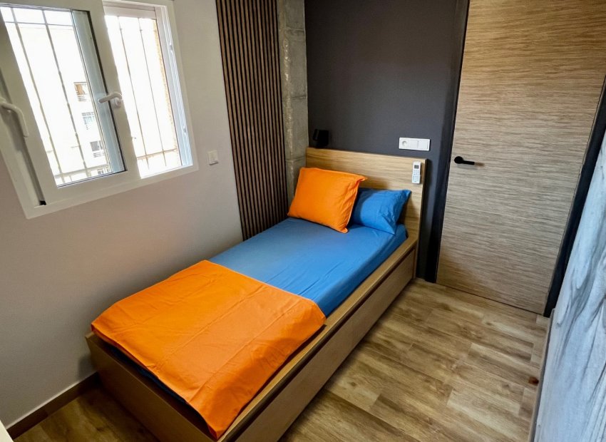 Reventa - Apartamento / piso - Santa Pola - Puerto