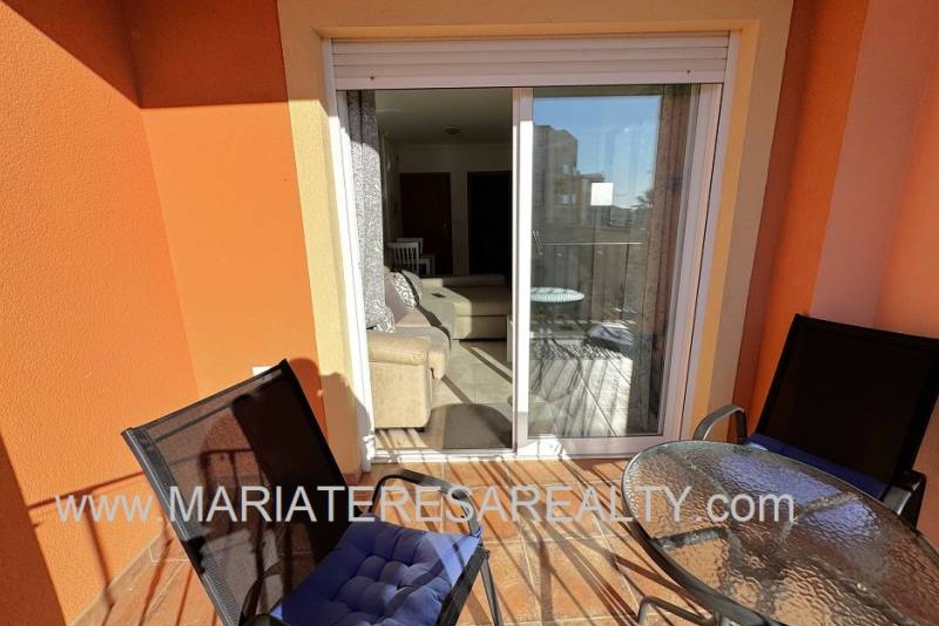 Reventa - Apartamento / piso - Sucina