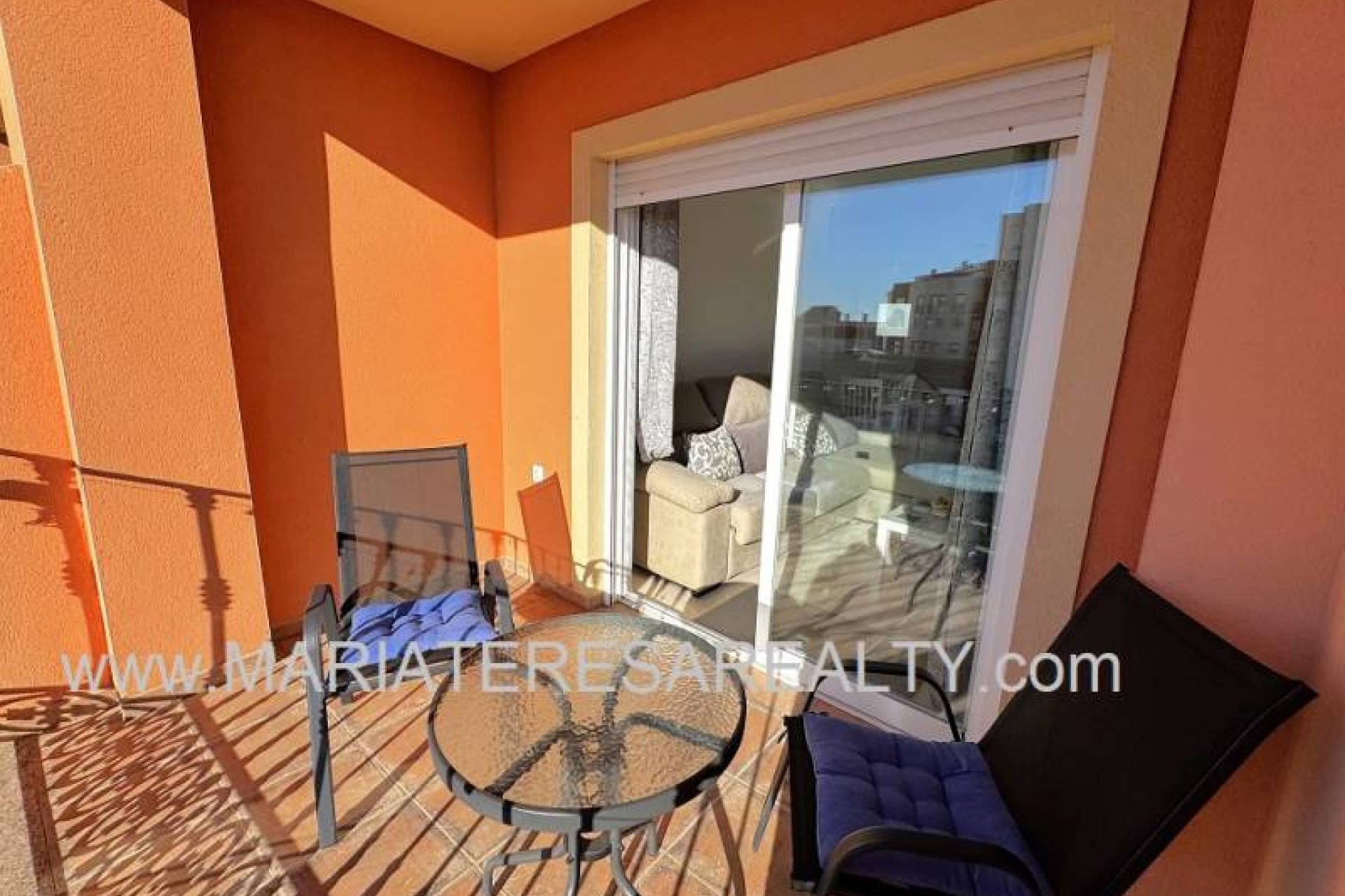 Reventa - Apartamento / piso - Sucina