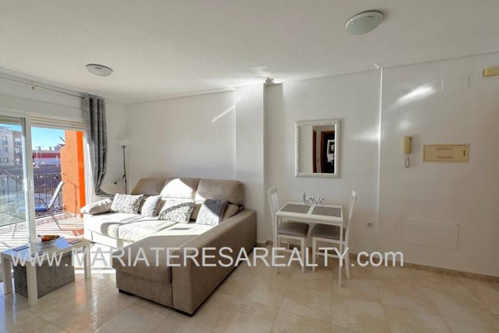 Reventa - Apartamento / piso - Sucina