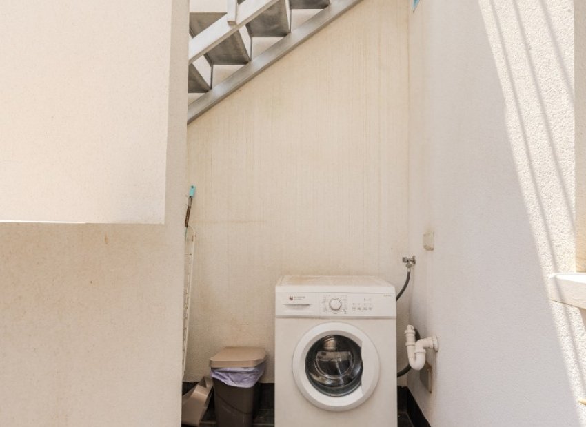 Reventa - Apartamento / piso - Torre de la Horadada