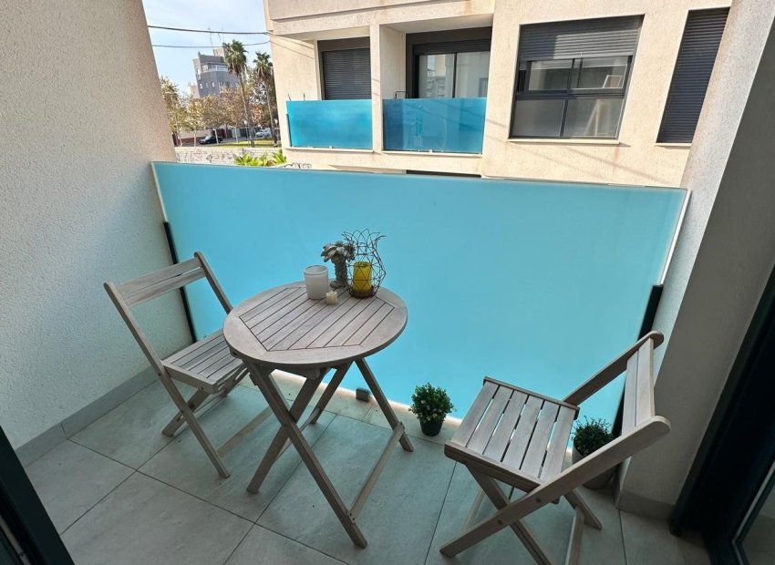 Reventa - Apartamento / piso - Torrevieia - Calas Blancas