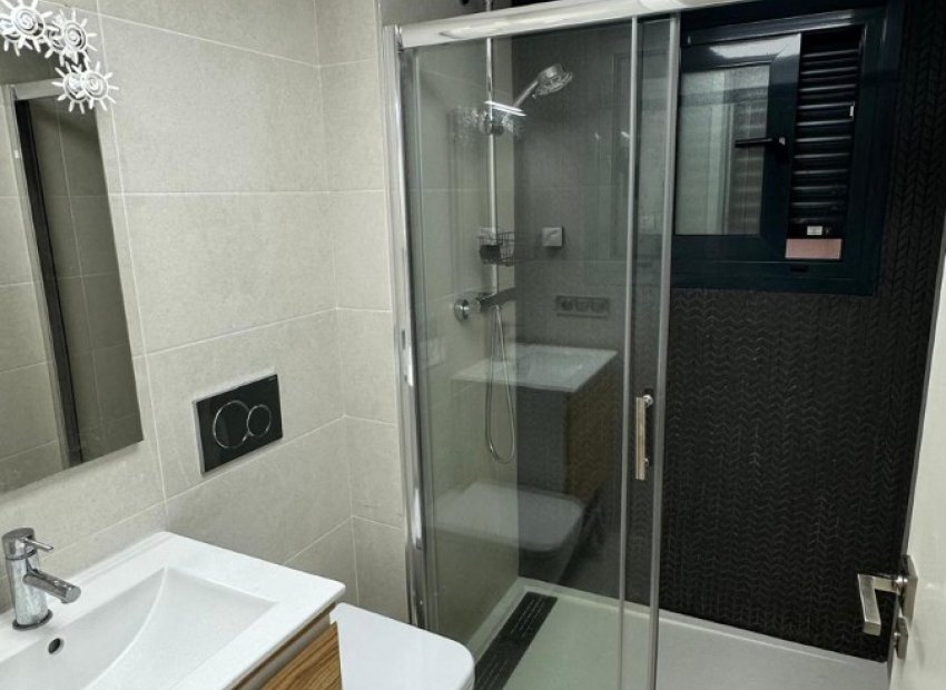 Reventa - Apartamento / piso - Torrevieia - Calas Blancas