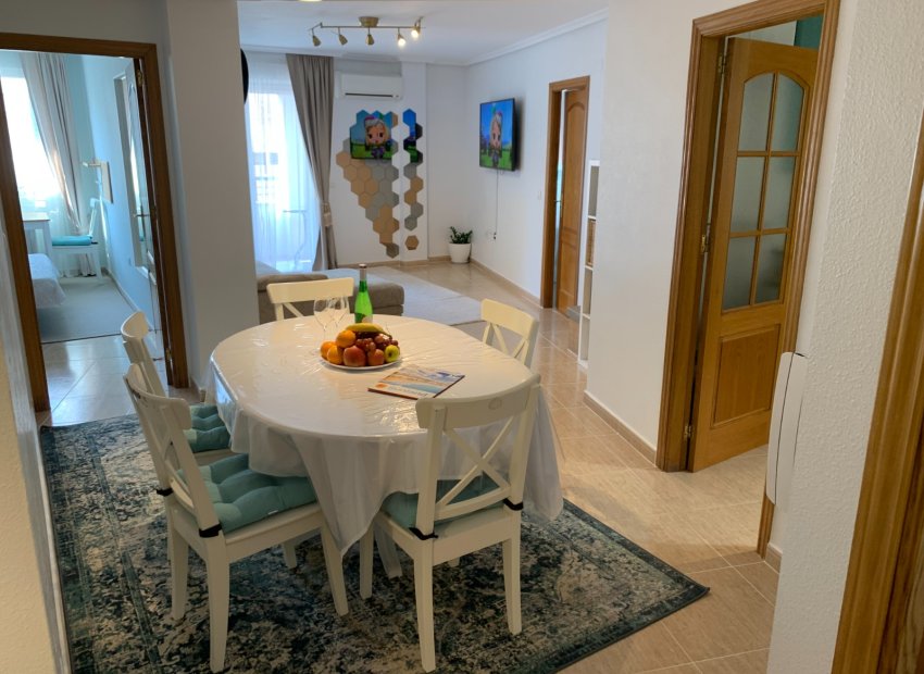 Reventa - Apartamento / piso - Torrevieia - Center