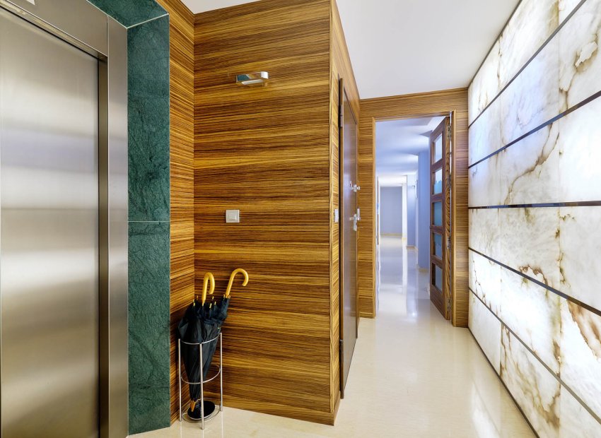 Reventa - Apartamento / piso - Torrevieia - Center