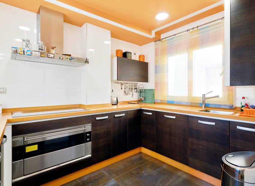 Reventa - Apartamento / piso - Torrevieia - Center