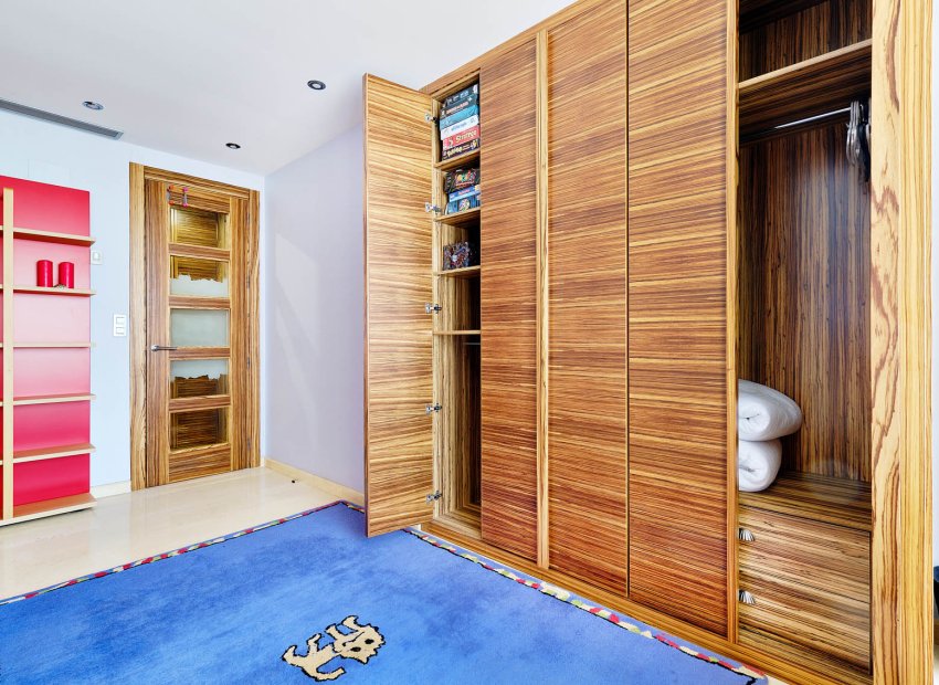 Reventa - Apartamento / piso - Torrevieia - Center