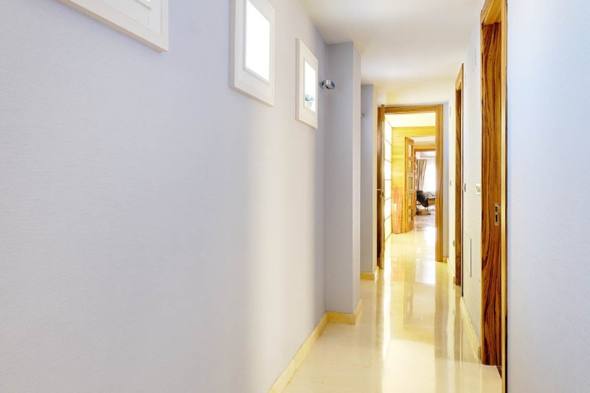 Reventa - Apartamento / piso - Torrevieia - Center