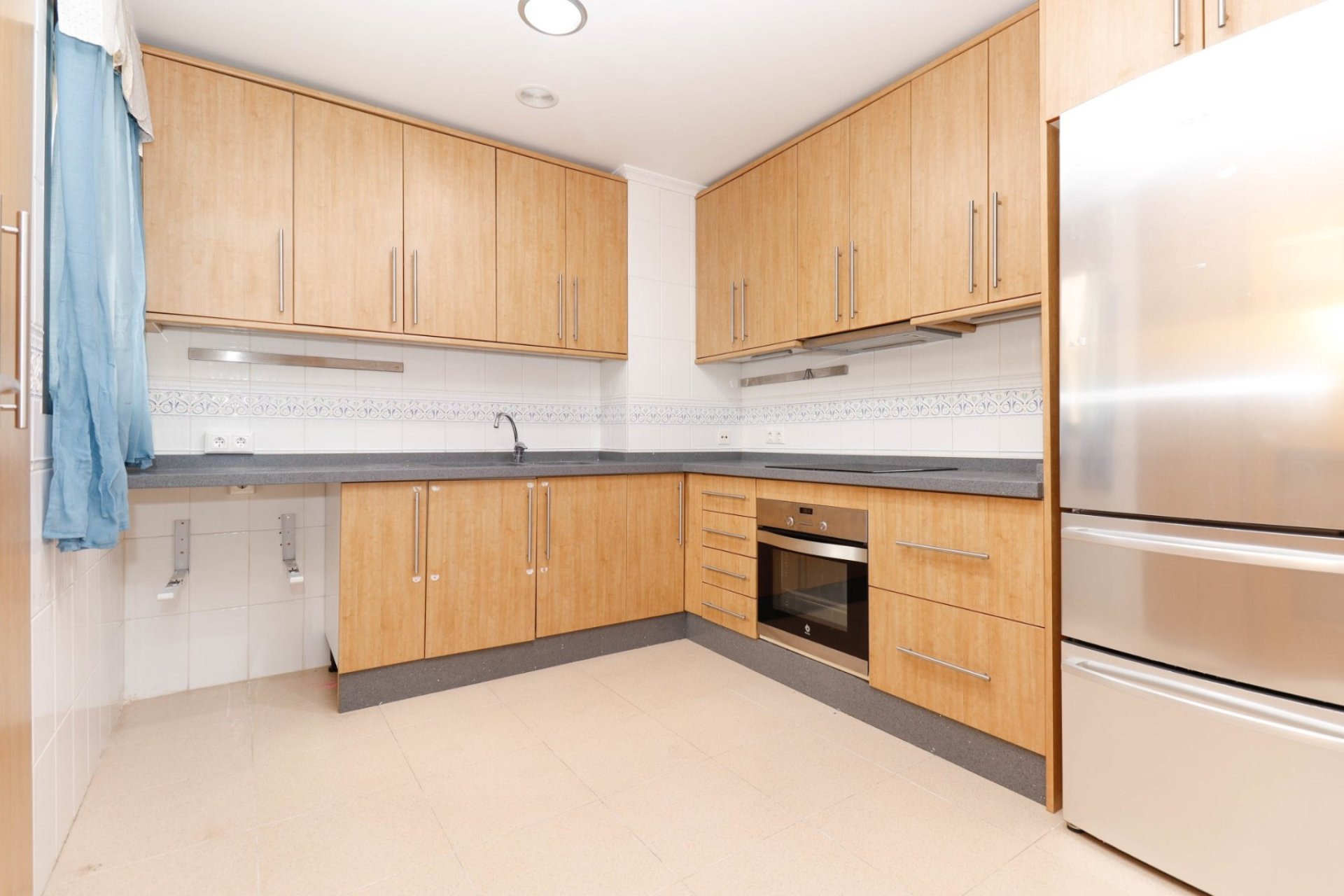 Reventa - Apartamento / piso - Torrevieia - Center