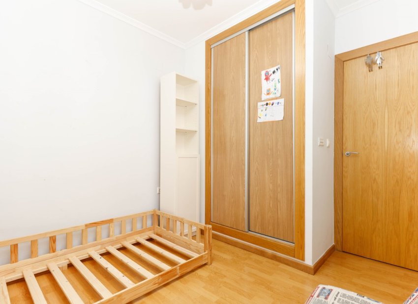 Reventa - Apartamento / piso - Torrevieia - Center