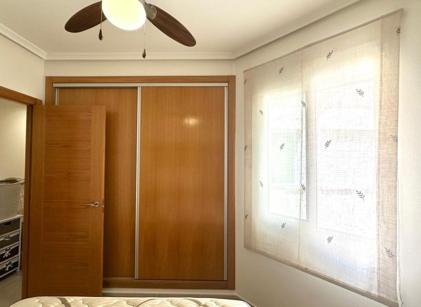 Reventa - Apartamento / piso - Torrevieia - Center