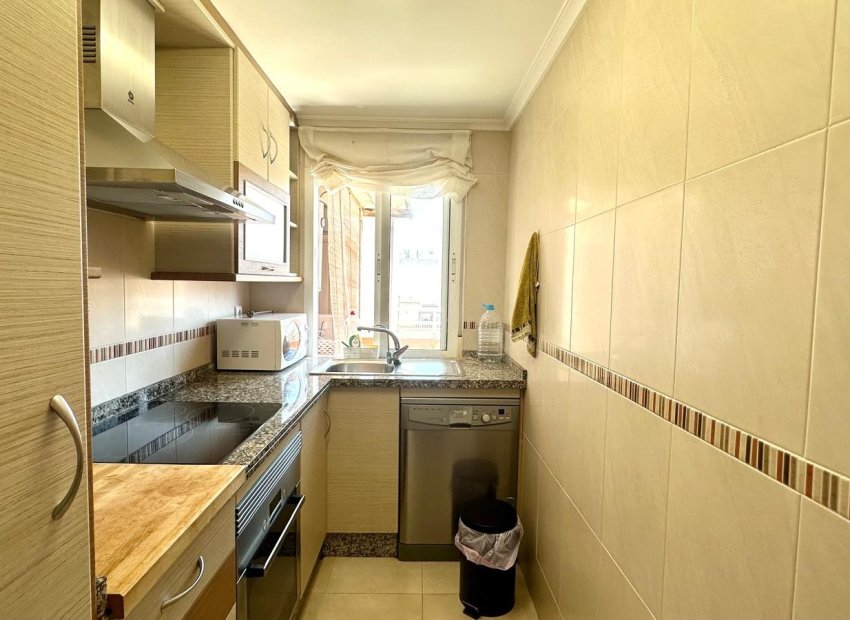 Reventa - Apartamento / piso - Torrevieia - Center