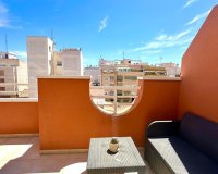 Reventa - Apartamento / piso - Torrevieia - Center