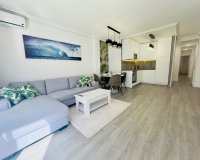 Reventa - Apartamento / piso - Torrevieia - Center