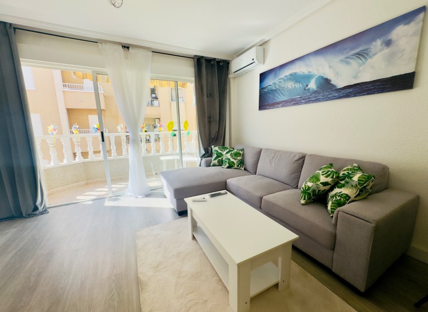 Reventa - Apartamento / piso - Torrevieia - Center