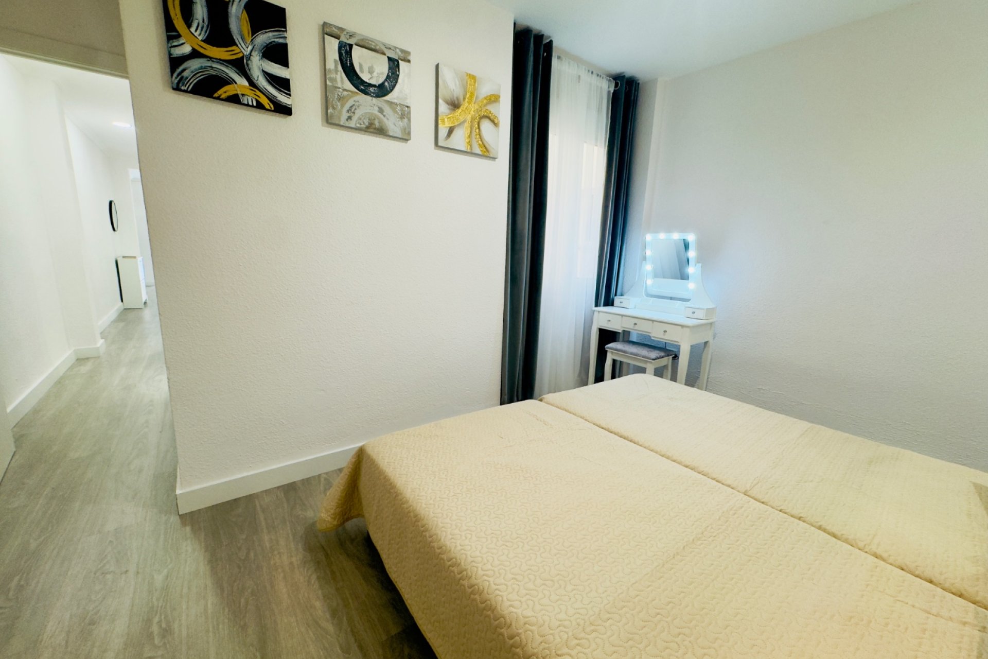 Reventa - Apartamento / piso - Torrevieia - Center