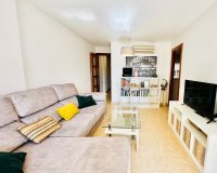 Reventa - Apartamento / piso - Torrevieia - Center