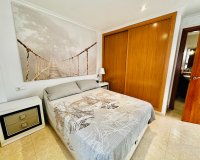 Reventa - Apartamento / piso - Torrevieia - Center